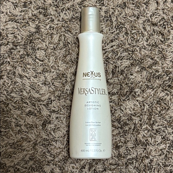 Nexxus VERSASTYLER Artistic Designing Lotion 13.5 oz 400ml Discontinued NEW Rare - Picture 1 of 2